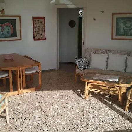 Sleeps 5 Wifi Holiday home
